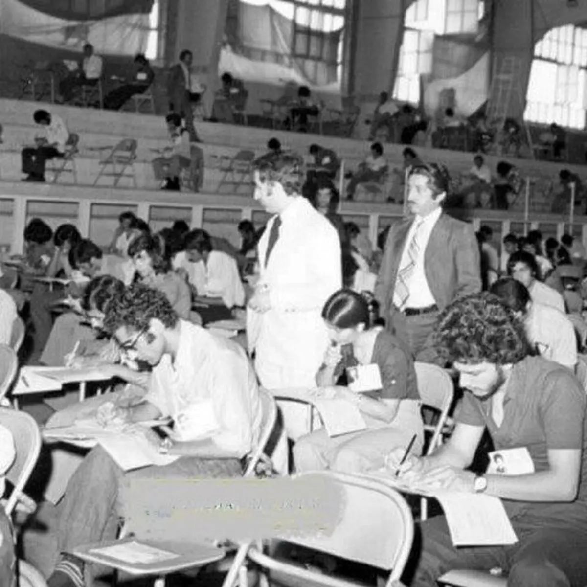 اولین دور کنکور در ایران+عکس