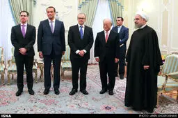 روحانی و آمانو در یک قاب/عکس
