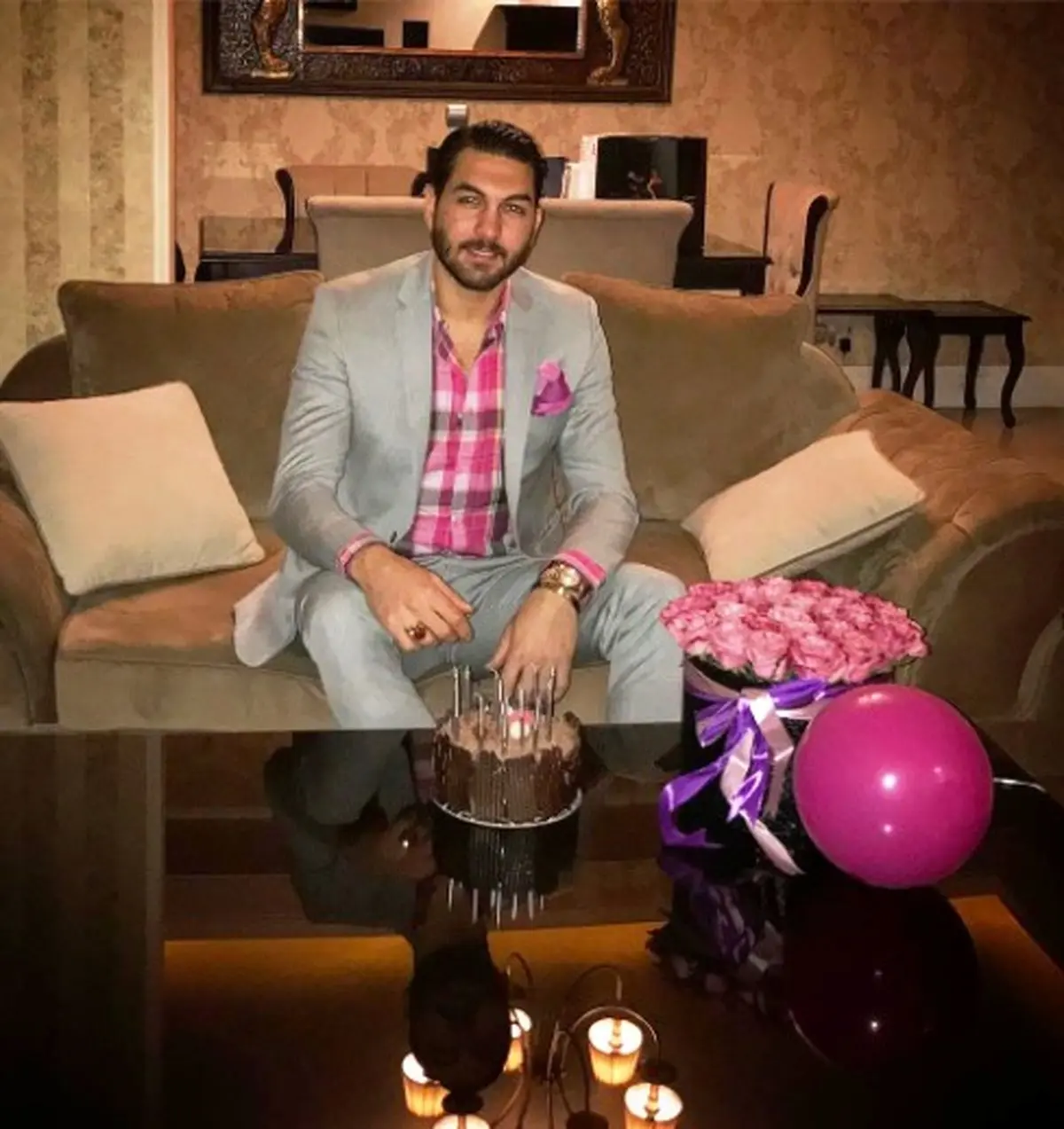 تیپ زیبای علیرضا حقیقی در جشن تولدش! عکس