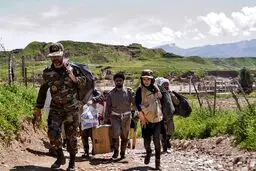 تصاویر: امداد در روستای سیل زده چم مهر