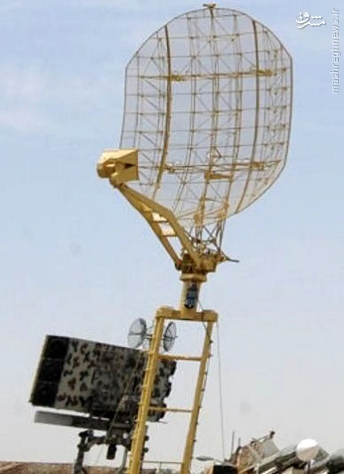 ذره‌بین ایرانی آماده شکار جانوران رادارگریز دشمن شد +عکس