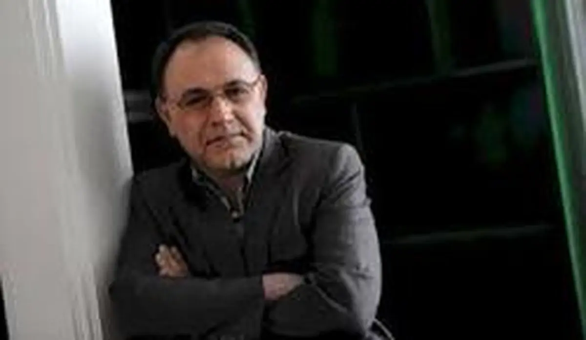 علوی‌تبار: نظامی سیاسی ایران به اندک‌سالاری تبدیل شده است/ تفاوت تفاسیر از اسلام و مردم‌سالاری مانع اصلاح از درون است/  ضعف اصلاح‌طلبان در مدیریت است نه رهبری / آلوده شدن برخی اصلاح طلبان قابل انکار نیست / طبقه متوسط به شدت تحت فشار است