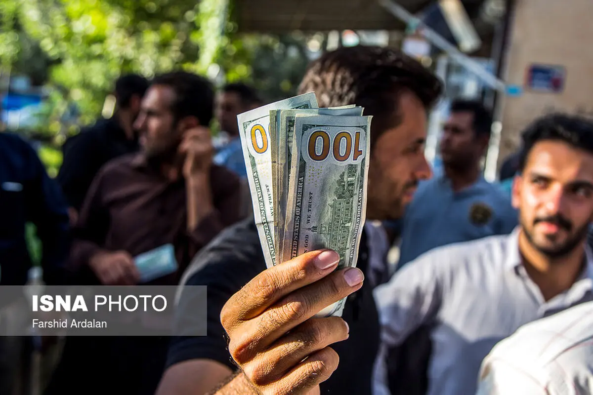 بازار ارز در شهر مرزی «مریوان» / تصاویر