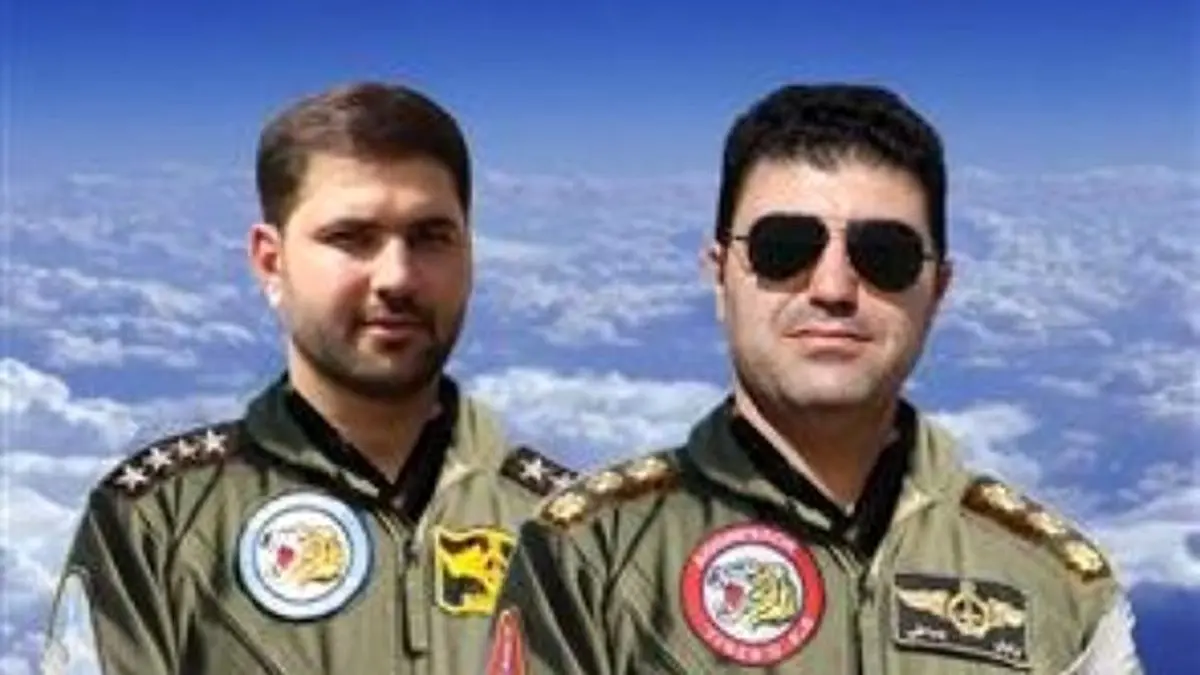 تصویر دو خلبان شهید امروز نیروی هوایی در پایگاه شکاری دزفول
