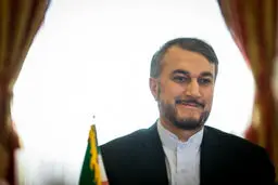 درمان «ابن‌سینا»یی برای رئیس جمهور دیوانه آمریکا !