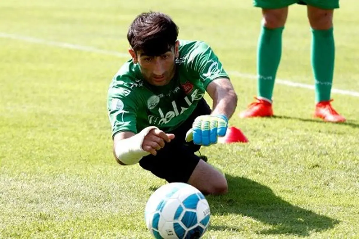 بیرانوند و تمرین دوباره با دست شکسته؛ تعصب یا اشتباه؟