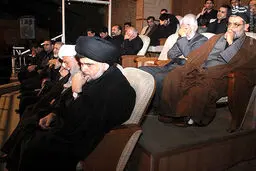 تصاویر حضور مقتدا صدر در یکی از هیئات قم