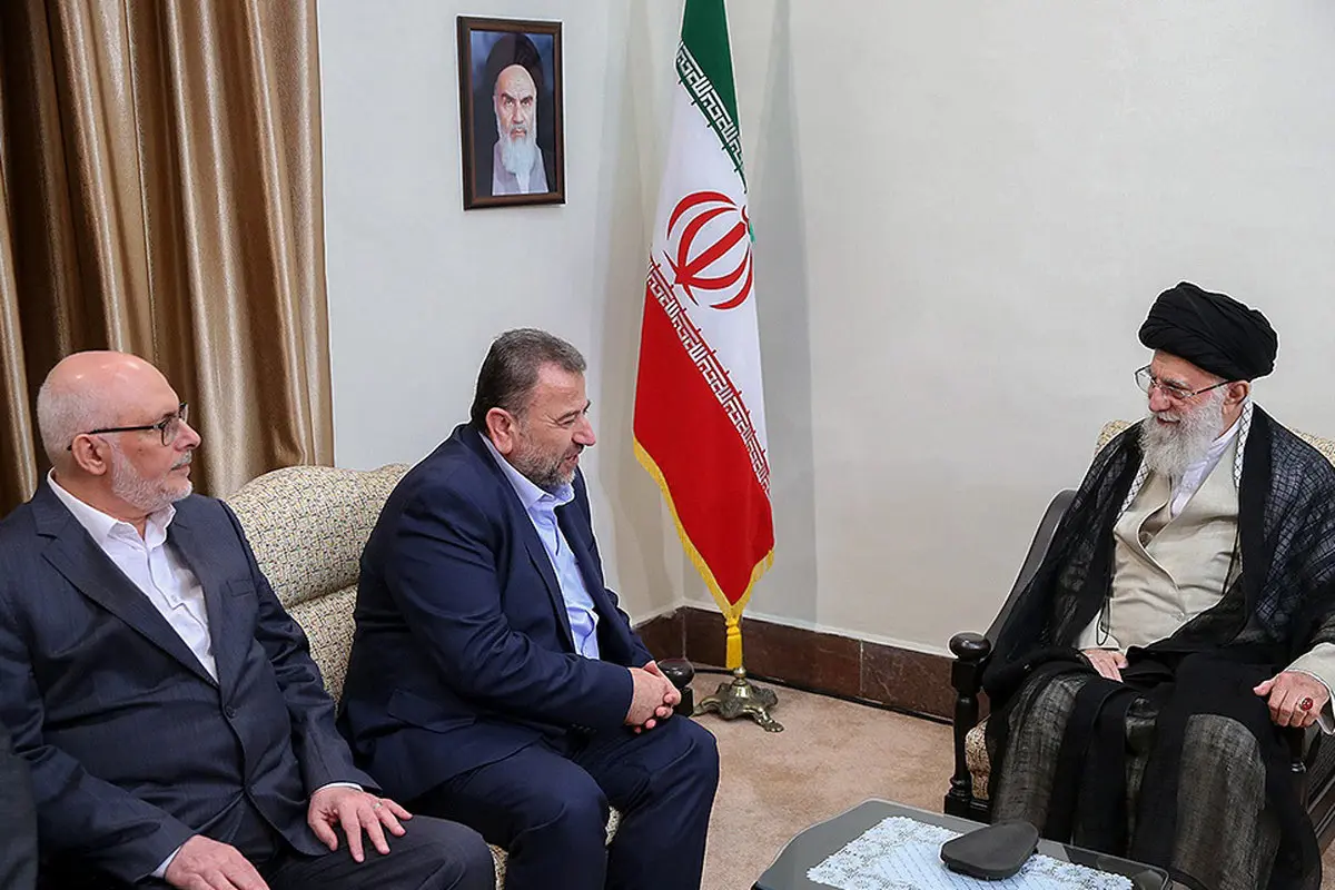 دیدار نایب رئیس دفتر سیاسی حماس با رهبر انقلاب اسلامی