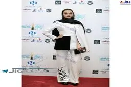 تیپ عجیب و متفاوت نیلوفر پارسا+عکس