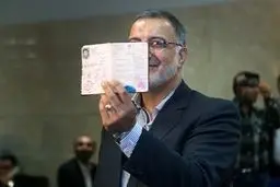 زاکانی نتوانست حتی یک محله قم را نام ببرد/ زاکانی: عجله نکن؛ بعدا؛ التماس دعا!