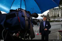 تصاویری از حضور حمید بعیدی نژاد در جمع خبرنگاران در آخرین روز مذاکرات