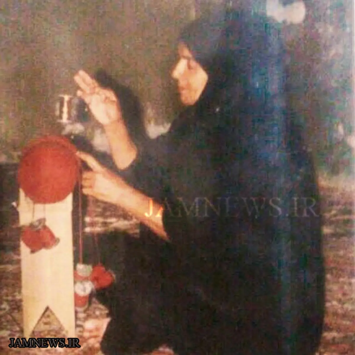 تصویری از مادربزرگ رضا صادقی