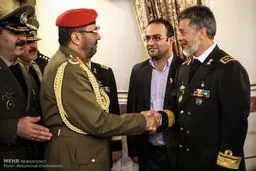 فرمانده نیروی دریایی ارتش میزبان هیات نظامی عمان/تصاویر