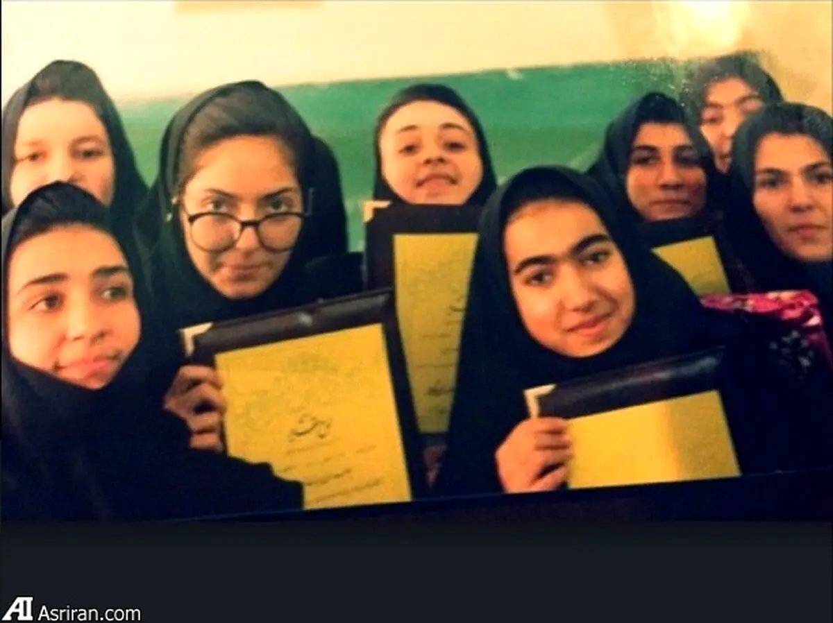 مهناز افشار وقتی دبیرستانی بود/عکس