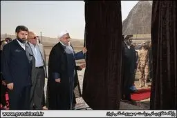 روایت تصویری از افتتاح یک طرح نفتی با حضور روحانی