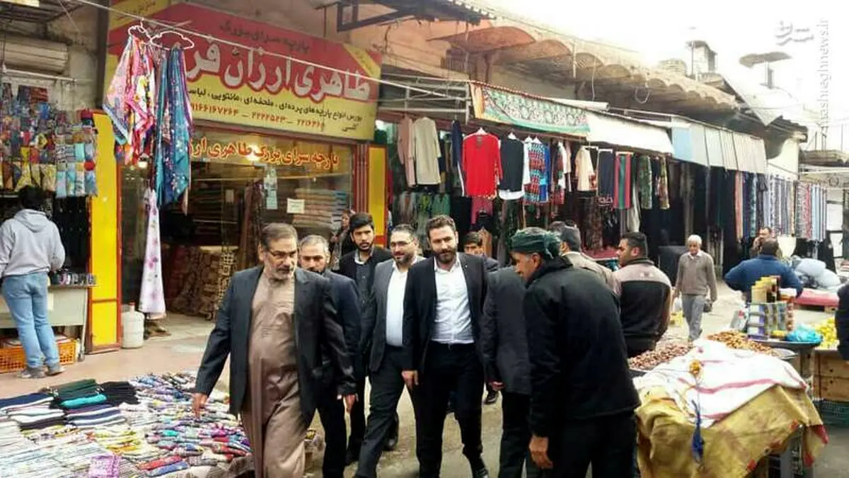 عکس: بازارگردی شمخانی با دشداشه