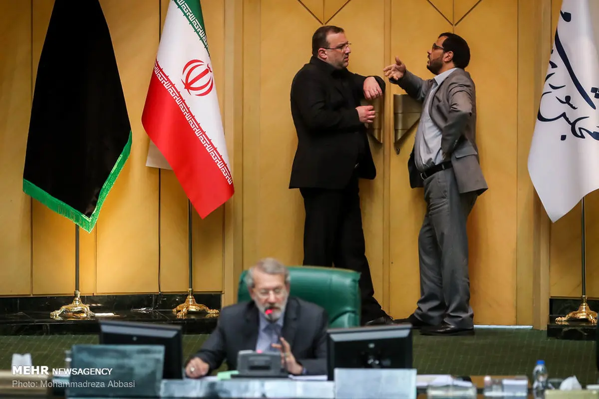 حاشیه‌های جلسه علنی امروز مجلس /تصاویر
