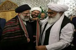 هدیه جالب پاکستانی‌ها به ابراهیم رئیسی/عکس