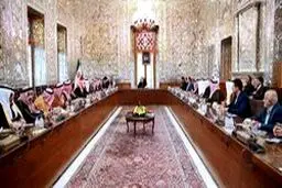 لاریجانی:چشم آمریکا دنبال نفت سوریه است/ ملت رشید سوریه نیاز به قیّم ندارند