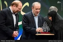 حضور قالیباف در همایش عمری با قرآن/تصاویر