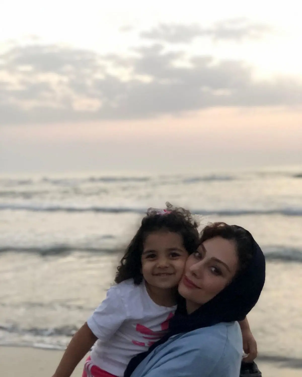 عکس دیدنی یکتا ناصر و دخترش