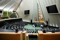 رئیس‌جمهور از مجلس تذکر گرفت
