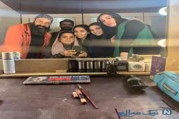 سلفی سیما تیرانداز روبروی آینه اتاق گریم