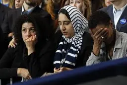 حجاب اسلامی یک هوادار کلینتون/عکس