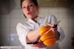 عکس: فقط یک زن می تواند....!