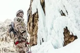 تمرین یخ نوردی یگان ویژه صابرین+عکس‌ها