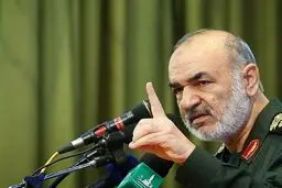 واکنش محکم سردار سلامی به تحرکات احتمالی دشمنان: دست به اقدام نظامی بزنند پاسخ سختی به آنها می‌دهیم
