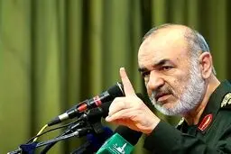 واکنش محکم سردار سلامی به تحرکات احتمالی دشمنان: دست به اقدام نظامی بزنند پاسخ سختی به آنها می‌دهیم