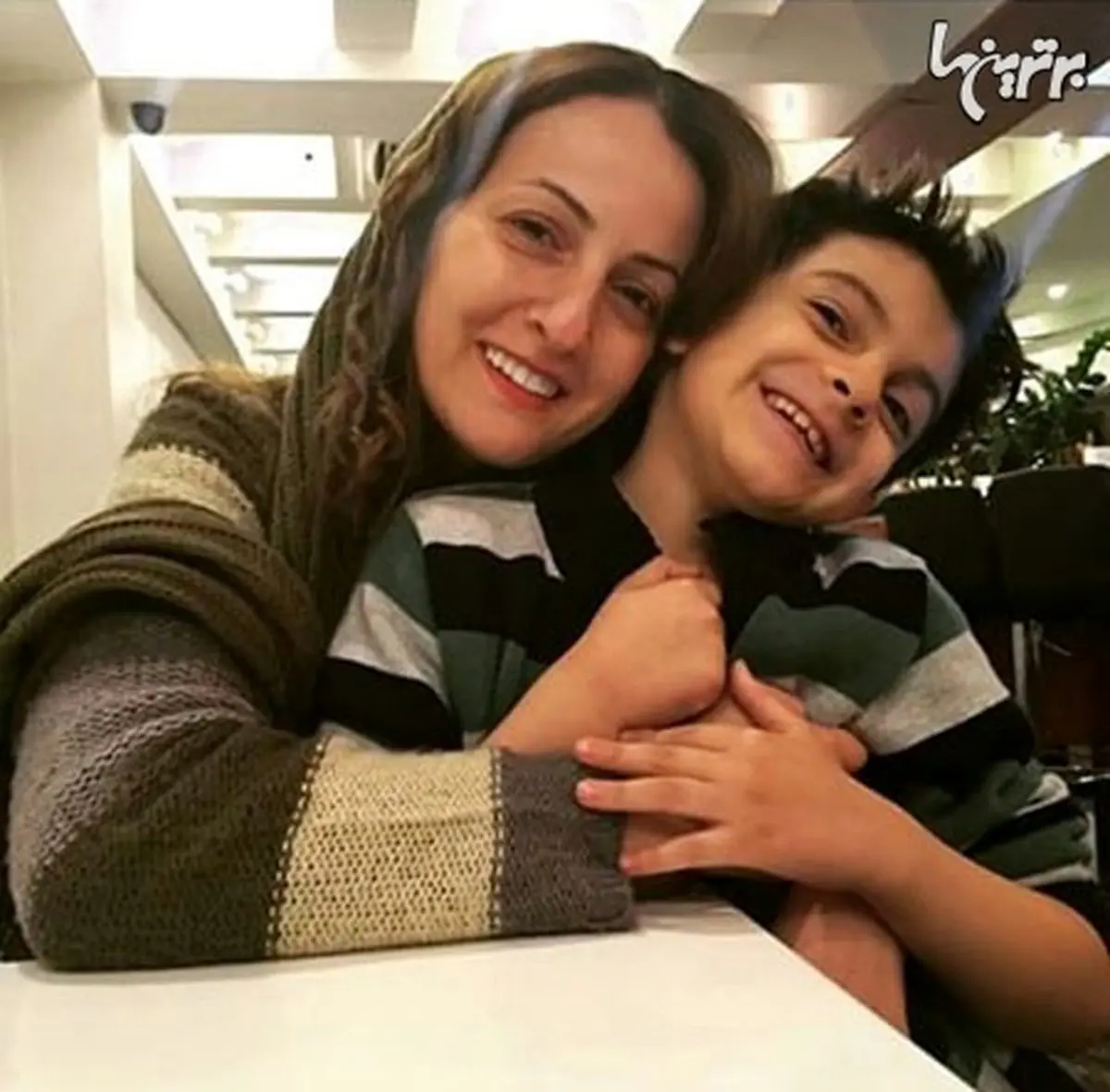 شقایق دهقان و پسرش نویان/عکس