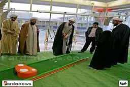 عکس/ بازی گلف به سبک روحانیون جوان