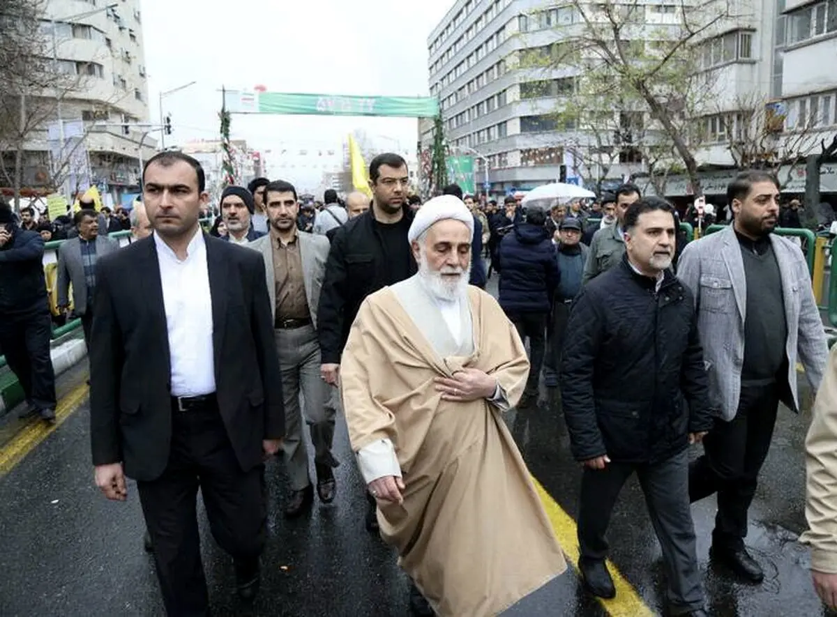 حضور ناطق نوری در راهپیمایی ۲۲ بهمن/ عکس