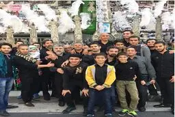 عزاداری ظهر عاشورای علیرضا منصوریان با بچه محل‌هایش/ عکس