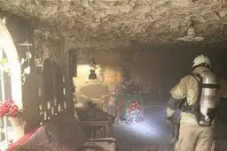 آتش سوزی سفره خانه سنتی در تهران / تصاویر