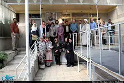 بازدید جمعی از دانشمندان دینی هارتفورد آمریکا از بیت امام خمینی(س) در جماران/تصاویر
