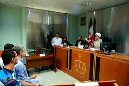 تصاویری از اولین دادگاه علنی رسیدگی به اتهامات رحیم مشائی