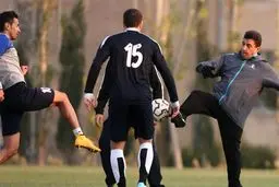 قلعه‌نويي در روز تولدش پا به توپ شد(عکس)