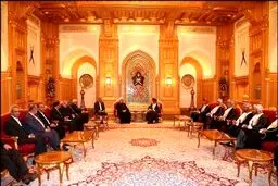 روحانی در قصر سلطان قابوس/عکس