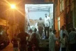 انتقال زن ۳۰۰کیلویی قمی به بیمارستان با خاور/تصاویر