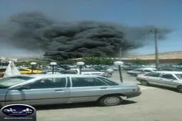 انبار کالا در شیراز آتش گرفت +عکس
