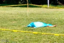 فوتبالیستی که بخاطر کارت قرمز داور را کشت/عکس