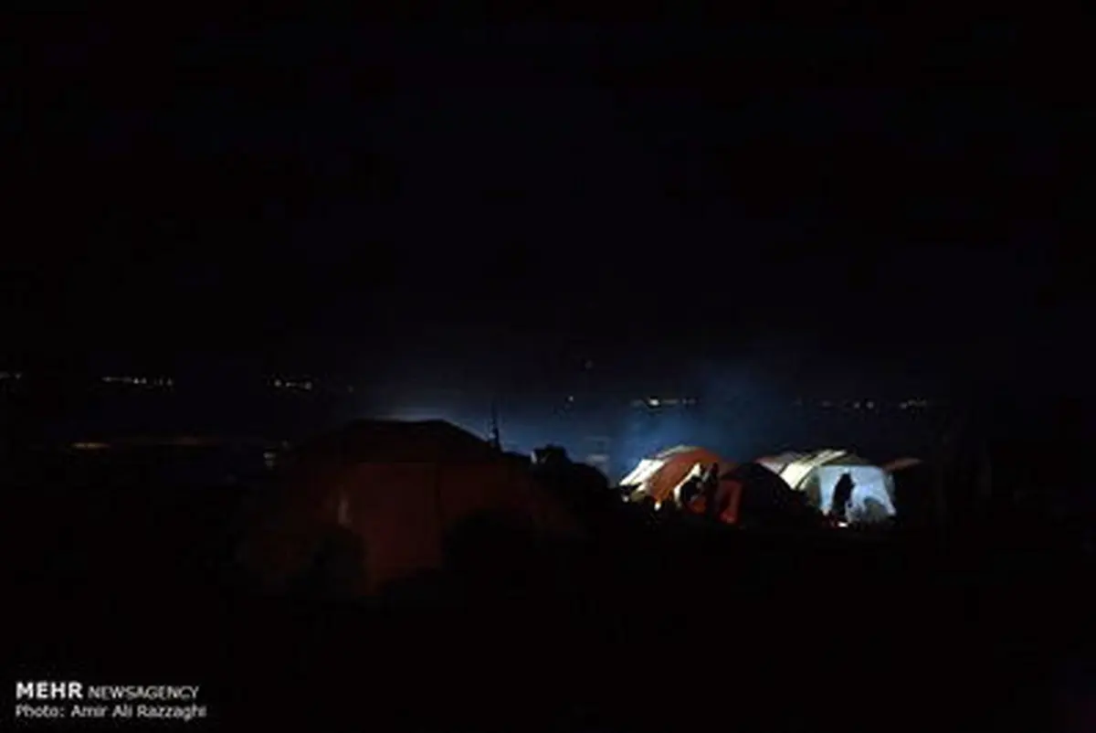 روایت تصویری از غم زلزله و اندوه فرا رسیدن فصل سرما