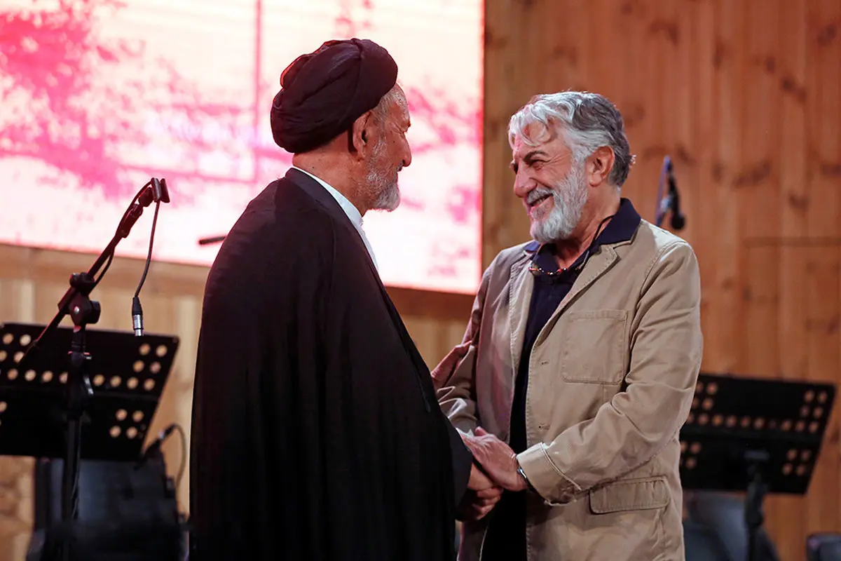 تصاویر / خوش و بش سیدمحمود دعایی و رضا کیانیان در آیین ملی چله عشق