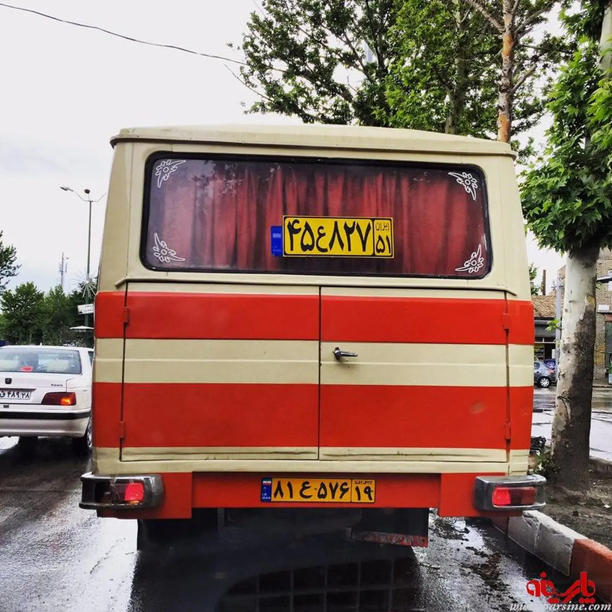 عکس:شگرد راننده مینی بوس برای جریمه نشدن!