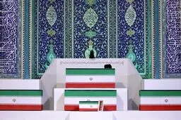 ادای احترام حدادعادل و مقامات کشور به پیکر رهبر شهید