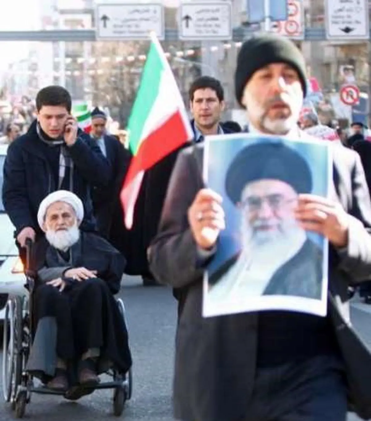 آیت الله خزعلی در راهپیمایی /عکس