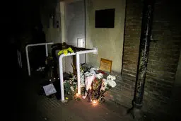 همدردی ایرانی‌ها با مردم فرانسه/تصاویر